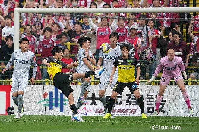 サッカー日本代表の柏エース｢2試合連続ゴール｣で3連勝、｢誰が出てもチームの力が下がることはない｣と豪語するロドリゲス監督の“悩み”【柏レイソルvsファジアーノ岡山】原悦生PHOTOギャラリーの画像002