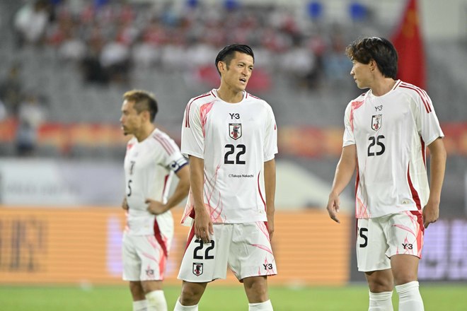 【植田直通＆早川友基アルバム】鹿島アントラーズの2人の中国戦でのプレー写真56枚！ 早川は日本代表デビュー、植田は久々復帰の記念姿「日本代表ー中国代表」の画像053