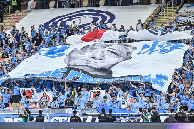 【サポーターアルバム】ACLE決勝に駆け付けた川崎サポーターは衝撃の700人！ 現地で声援を送ったサポーター写真81枚「アル・アハリー川崎フロンターレ(3)」の画像067