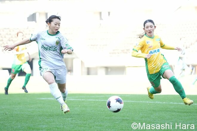 ｢美人すぎる｣16歳の天才ドリブラーVS｢可愛すぎる｣17歳のファンタジスタ！若き才能が激突したWEカップ天王山は｢美人すぎる｣28歳エースの劇的弾で決着【ジェフ千葉レディースvs日テレ・東京ヴェルディベレーザ】現地撮の画像005