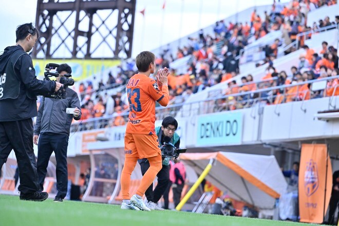 【痛恨の逆転負けを喫したJ2清水。“去年”を繰り返さないために乗り越えるもの (2)】矢島が強く見据えるJ1昇格のための勝利。「先を見据えてとかいう立場じゃないんです」の画像002