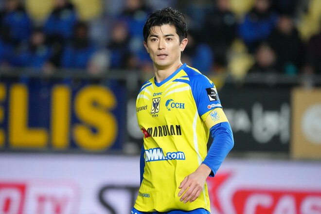 ｢めっちゃいい写真｣3位躍進中シントトロイデン｢実は初めて｣の日本人7人集合ショットに反響！ 逆転勝利後の笑顔に｢ブライアンかわいい｣｢今季、優勝も充分に狙える｣の画像