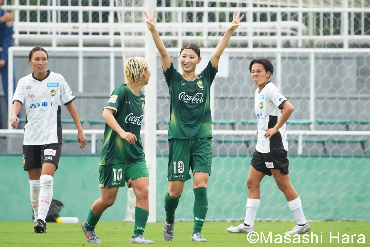 画像・写真：チームに完全フィット｢笑顔が美しい｣塩越柚歩が37分間で