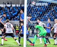 川崎フロンターレの新加入2選手に早くも明暗！「等々力で放った一発ギャグ」意外な結果の画像