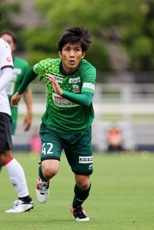 「人脈凄い！」サッカー元日本代表MF柏木陽介が北海道日本ハムファイターズ監督のBIGBOSS新庄剛志と「2ショット」公開！ 「阪神ファンでずっと見てました」と緊張の声を明かすの画像