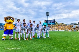 ベガルタ仙台「J2上位決戦」で逆転負け(1)悔やまれる「笛で壊されたリズムと空気」の画像