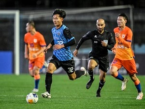 J1川崎の18歳FW神田奏真が等々力デビュー戦で「衝撃のアシスト」見せて1万3千人を沸かせた！ 元フランス代表FWのチャントも現場で緊急継承した、期待の新星の画像