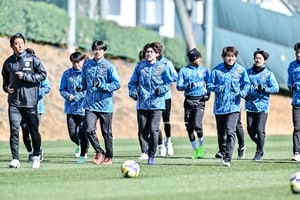 【J1川崎を取材して感じた「育てる力と心」とは(2)】選手同士で高め合う姿と試合内外で見た“ライバルを超えた関係性”……家長昭博から高井幸大・野田裕人までベテランも若手も垣根なくの画像