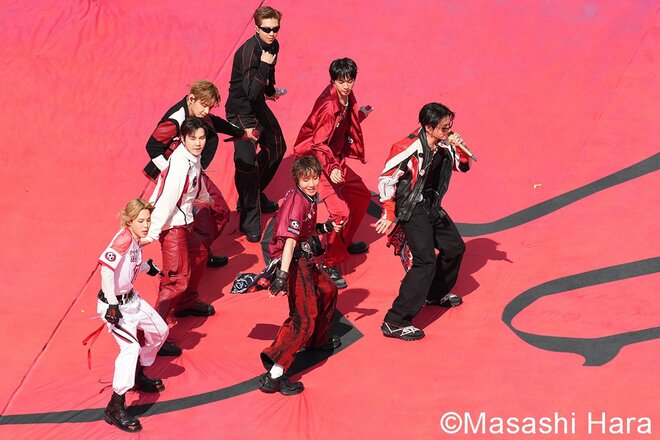 【W杯決勝】バルサ新旧10番対決が実現！マドンナ＆2R、BTS、美ボディ歌姫49歳の賛否両論ハーフタイムショー！試合後のメッシとヤマル、トランプ劇場をご覧あれ！【スペイン代表vsアルゼンチン代表】激闘PHOTOギャラリーの画像012