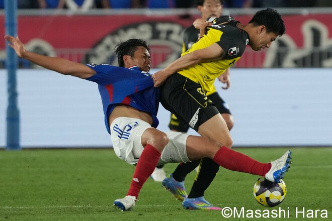 ｢鹿島を追走｣柏が｢ロドリゲス監督の申し子｣のゴールで先制、｢9試合勝ちなし｣横浜FⅯが｢長いトンネル｣を抜ける日はいつか【横浜F・マリノスvs柏レイソル】PHOTOギャラリーの画像007