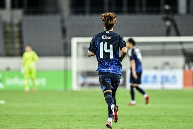 【試合アルバム】川崎フロンターレFW大関友翔の20歳での代表デビューの試合写真45枚！ 堂々のプレーで躍動披露「日本代表ー香港代表」の画像006