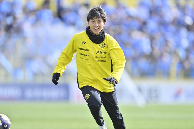 【試合アルバム】柏レイソルのプレー写真99枚！「柏レイソルー川崎フロンターレ」の画像001