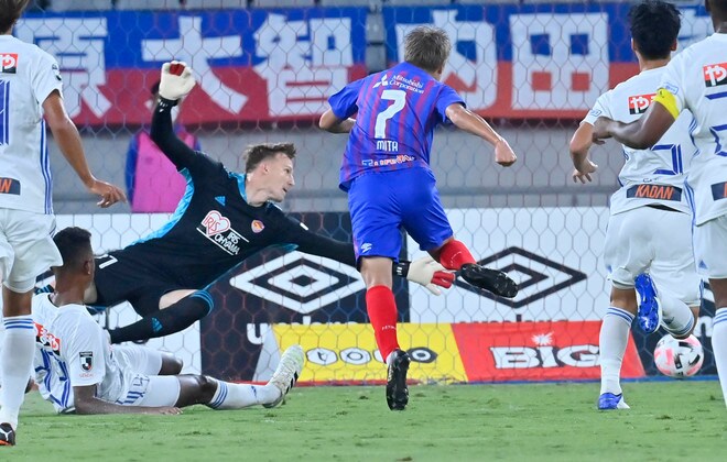 FC東京の“縦への速さ”炸裂!“相手DF置き去り”三田啓貴「高速リスタート弾」の画像