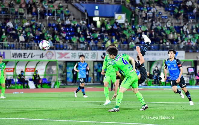 川崎、平塚で連勝止まる!(1)“らしくない45分”で「いつもと違っていたこと」の画像