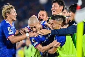 横浜F・マリノス、札幌に逆転勝利！(1)ドラマを生んだ「3トップ→2トップ＋ダイヤモンド」の布陣変更の画像