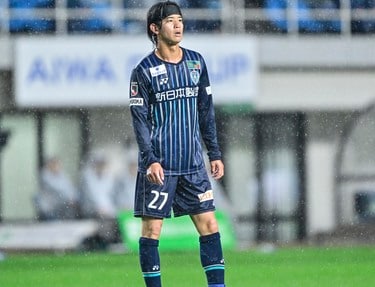 アビスパ福岡2023年スペシャルユニフォーム#27佐藤凌我