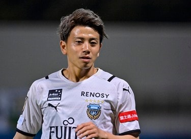 画像 写真 小林悠と長谷川竜也 2点目コンビ が魅せた かわいすぎる 仲良しすぎる仕草 Jリーグ 国内 批評 サッカー批評web