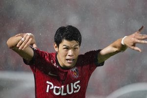 【J1分析】酒井宏樹「連携面は10のうちの1か2」でも魅せた「日本代表の実力」【浦和レッズ対サガン鳥栖】酒井宏樹の移籍初戦(1)の画像