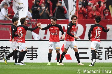 画像・写真：ガンバ大阪イッサム・ジェバリが先制を飾るも、浦和レッズ