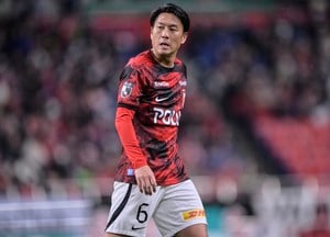 「コレは良い素材だ」J1浦和MF岩尾の「全力」アピールにファン歓喜！「ここまで浦和に馴染むとは…」「憲さんのサービスショット好きです」などの声の画像