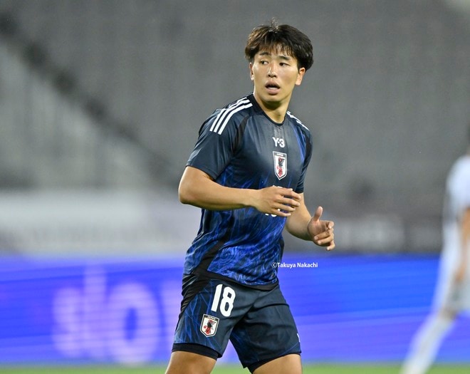 【試合アルバム】川崎フロンターレFW山田新の代表デビュー48枚の試合写真！ 韓国・龍仁で日本代表ユニフォームを着用したプレー写真「日本代表ー香港代表」の画像004