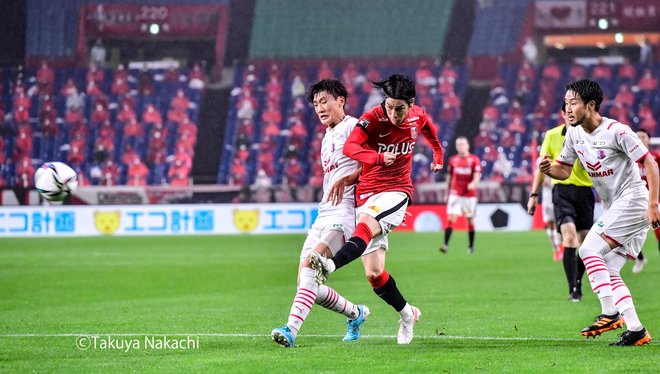【J1分析】浦和「ワントップ・江坂任」の先制ゴールに表れた指揮官リカルド・ロドリゲスの意図【爆進する浦和レッズ】(1)の画像