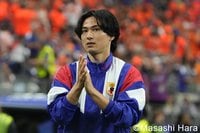 ｢タキ、おかえり!!｣モナコ南野拓実、大ケガから約9か月ぶりのベンチ入り！ 復活の笑顔に｢本当に嬉しい大泣き｣｢アジア杯で待ってる！｣