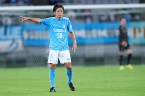 J1昇格レース(2)磐田、遠藤保仁加入1か月での急上昇と足りなかった時間【戸塚啓J2のミカタ】の画像