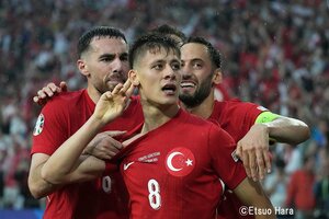 【UEFA　EURO2024現地撮】レアル・マドリード所属の19歳がC・ロナウド超え！｢19歳114日｣スーパーゴール他でトルコ快勝【トルコ代表vsジョージア代表】原悦生PHOTOギャラリー｢サッカー遠近｣の画像