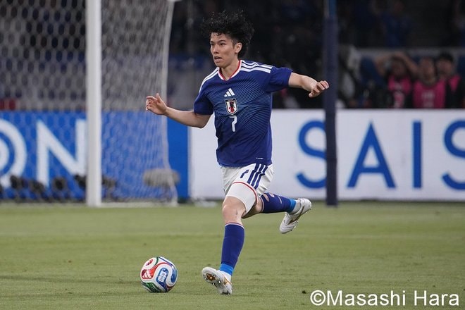 森保ジャパン1-0勝利の壮行試合を現地撮影！吠えた小川航基！吉田麻也の抱擁！田中碧｢7｣久保建英｢8｣の雄姿！遠藤航、冨安健洋、長友佑都、塩貝健人…【日本代表vsアイスランド代表】激闘PHOTOギャラリーの画像003