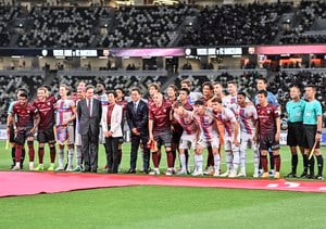 「一生の思い出じゃん」バルセロナ3選手と対面して涙した日本人少年に「素敵すぎる…」と世界中から5万いいね！ 日本で見せた紳士ぶりに称賛の声の画像