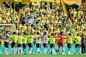 ｢リーグ得点王｣エースの3発でライバル撃沈、｢悪くない｣ド派手な試合の終わらせ方【昇格プレーオフに名乗り｢名門ジェフ千葉｣16年ぶりJ1復帰へ】(1)の画像