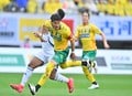 【試合アルバム】ジェフユナイテッド千葉のベガルタ仙台戦でのプレー写真49枚！「ジェフユナイテッド千葉ーベガルタ仙台」の画像008