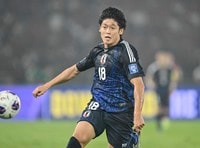 ｢なんで背番号ないんだ…??｣イングランド日本代表コンビによる決勝点は見どころ満載！｢ついに森下から大橋のゴールが!!｣｢ナイスゴール!!｣