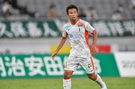 【J2大波乱のスタート】鄭大世が決めた「町田のJ2通算100勝目」!岡山に新加入のオーストラリア人MF、千葉の新大型ブラジル人CF、新潟が獲得したポルトガル人FW、仙台に加入のアルゼンチン人MF…“リーグの行方を左右する”外国人選手の「合流時期問題」【戸塚啓のJ2のミカタ】(2)の画像