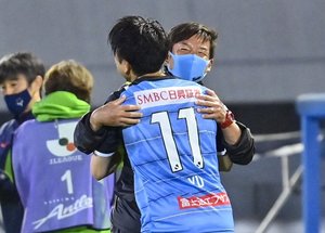 川崎VS鹿島戦に「王者の翳り」！(2)指揮官・鬼木達監督「遅さ」の理由の画像