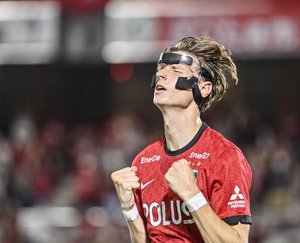 【J1分析】“絶対的エース”ユンカー「世界で唯一の装備」への本音【浦和レッズの逆襲(2)】の画像