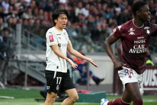｢珍しくブチギレ｣サッカー日本代表・中村敬斗｢封じられた｣勝利の方程式と伊東純也級｢最高クロス｣の供給者、最強パリSG戦で起こす｢3試合連続｣の奇跡【メスvsスタッド・ランス】中村敬斗PHOTOギャラリー15連写の画像011