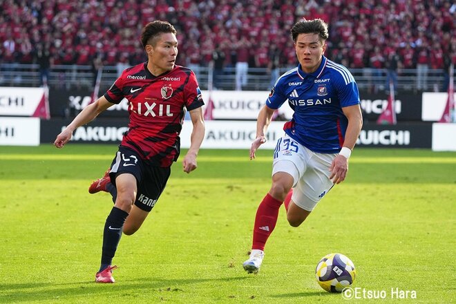 常勝軍団を復活させた2人！抱き合った新旧の指揮官！最後まで戦い続けた優磨！観客席を赤く染めたサポーターたち！茨城県はJ1、J2同時優勝！【鹿島アントラーズvs横浜Ｆ･マリノス】原悦生PHOTOギャラリーの画像001