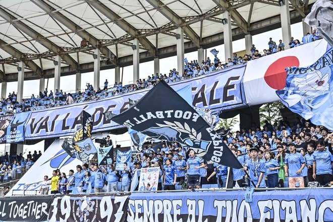 【サポーターアルバム(2)】G大阪戦の執念の同点弾導いた川崎フロンターレのサポーター写真94枚！ Gゾーンからメインスタンドまで撮影「川崎フロンターレーガンバ大阪(2)」の画像051