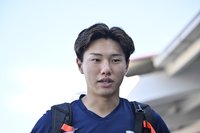 ｢原付きより速そう｣｢もはや新幹線レベル｣23歳三戸舜介が長距離“爆速”カウンター完結の圧巻ゴール！｢さすがに倍速映像だよね？｣8戦5発に｢これマジでW杯あるぞ｣