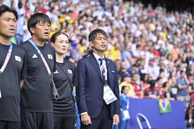 【パリ五輪・なでしこジャパン】ブラジル相手に執念の逆転勝利！ 2度目のPKで同点に追いつき、19歳MFのサプライズ過ぎるゴールでひっくり返す……今大会初勝利の画像011