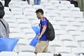 「さあみんな、ゴミを拾うよ！」U23サッカー日本代表のサポーターが、スペインに完敗後のスタジアムで「見せた姿＆響かせた声」……日本人らしさが詰まった誇らしき負け姿の画像008