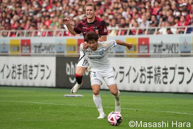 浦和レッズ｢ローマ大物FWデビュー｣も…首位FC町田ゼルビア｢96分の下田北斗ゴール｣で激戦を制す　 PHOTOギャラリー【明治安田J1リーグ 第16節 浦和レッズvsFC町田ゼルビア 2024年5月26日 16:03キックオフ】の画像003