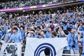 【サポーターアルバム】サウジアラビア・ジェッダ開催のACLE決勝に川崎サポーター700人が集結！ 現地で声援を送ったサポーター写真78枚「アル・アハリー川崎フロンターレ(1)」の画像066