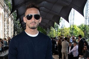 ｢カッコ良い｣!! 元サッカー日本代表・中田英寿氏がゴルフウェア姿を公開! インスタ投稿に｢パルマのイメージ｣などと話題にの画像