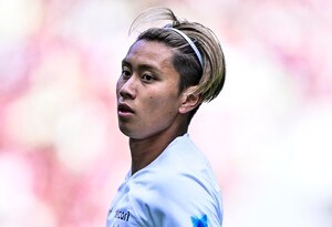 「やっぱり天才だな」新天地デビューの荒木遼太郎のワンタッチゴールに歓喜の声！「抜け出しからミートまでが高水準」「玖生からの荒木遼太郎最高ですな」と称賛続々の画像