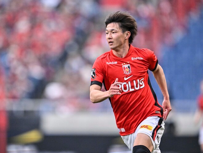 松本泰志がボランチで先発するなどテコ入れ図るも内容と結果ともに完敗。5万人超え観客の前で悔しい90分に【試合アルバム】「浦和レッズ―柏レイソル」の画像003