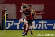 内田篤人「10年は安泰なんじゃない」「ホントにおれ好きだな」【サッカー日本代表対ベトナム代表戦「裏解説」で語った「森保ジャパンの大問題」と「ファインプレイヤー2人」】(2)の画像