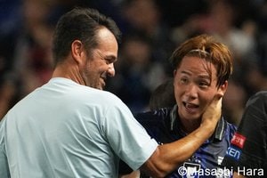 宇佐美貴史らの推進力で主導権を握ったガンバ、復帰の渡邊凌磨や助っ人の投入で浦和が一発を狙うも…試合を決めたのは夏加入MFのエリア外ミドル弾【ガンバ大阪vs浦和レッズ】激闘PHOTOギャラリーの画像